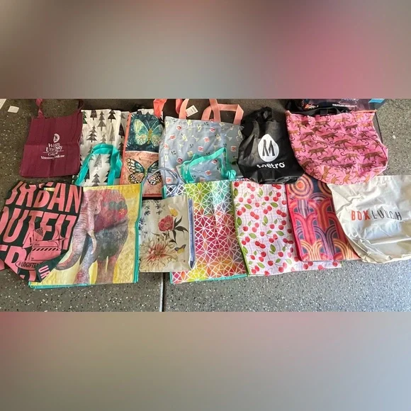 Box lunch Marshall’s urban outfitters Tote Bag Collection 13x canvas new gift - Picture 2 of 2